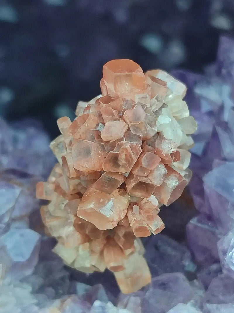 Load image into Gallery viewer, Aragonite Spoutnik de Minglanilla (Espagne) - Pierre brute - Grade Prémium Aragonite Spoutnik pierre brute
