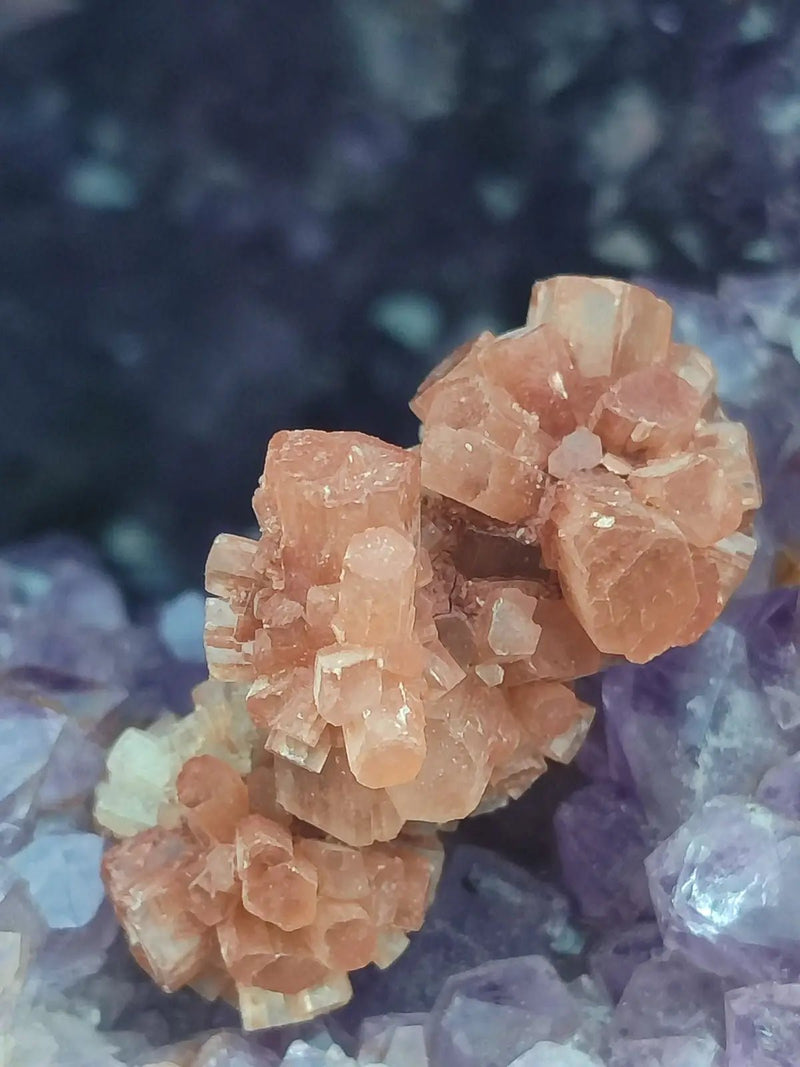 Load image into Gallery viewer, Aragonite Spoutnik de Minglanilla (Espagne) - Pierre brute - Grade Prémium Aragonite Spoutnik pierre brute
