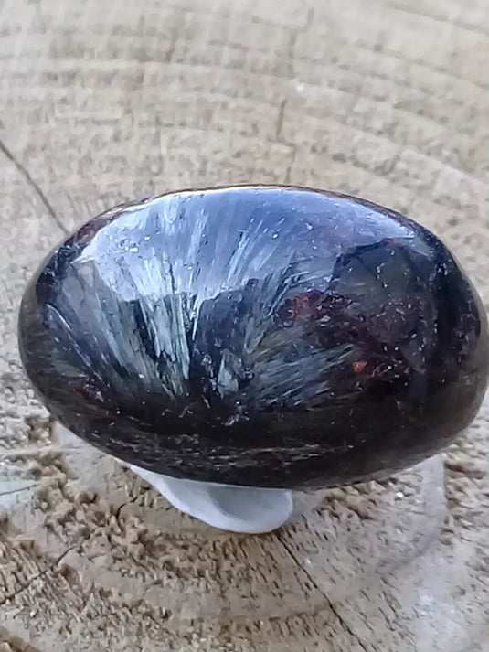 Astrophyllite du Brésil pierre roulée Grade A++++ Astrophyllite du Brésil pierre roulée