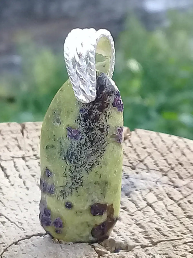 Load image into Gallery viewer, Atlantasite pendentif Grade A ++++ (Fourni avec son cordon) Atlantasite pendentif
