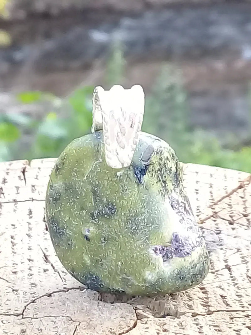 Load image into Gallery viewer, Atlantasite pendentif Grade A ++++(Fourni avec son cordon) Atlantasite pendentif
