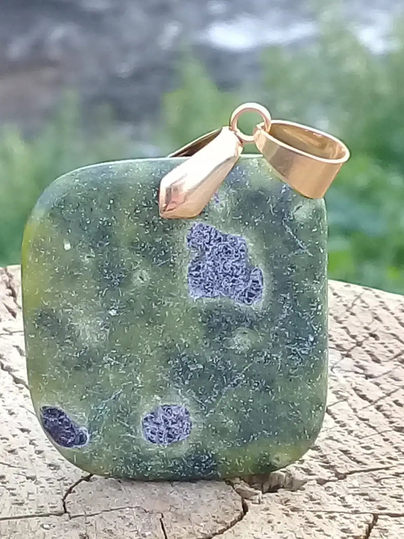 Load image into Gallery viewer, Atlantasite pendentif Grade A ++++ (Fourni avec son cordon) Atlantasite pendentif
