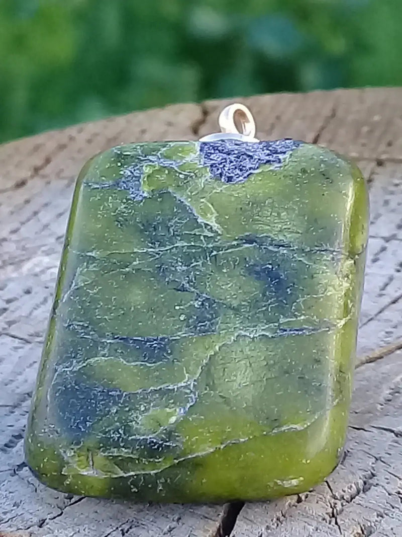 Load image into Gallery viewer, Atlantasite pendentif Grade A ++++ (Fourni avec son cordon) Atlantasite pendentif
