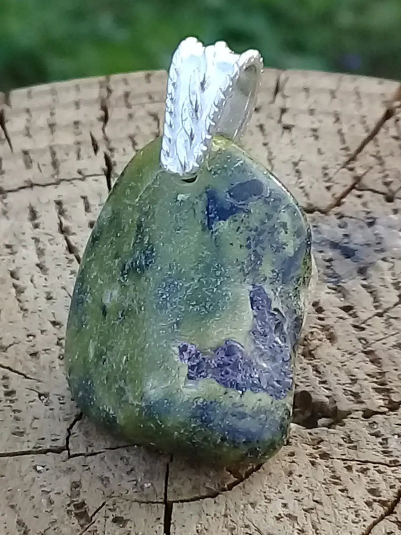 Load image into Gallery viewer, Atlantasite pendentif Grade A ++++(Fourni avec son cordon) Atlantasite pendentif
