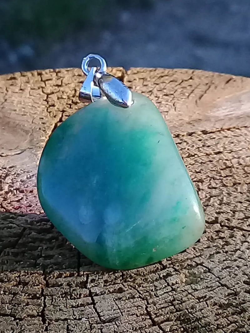 Load image into Gallery viewer, Aventurine pendentif Grade A ++++ Aventurine verte pendentif
