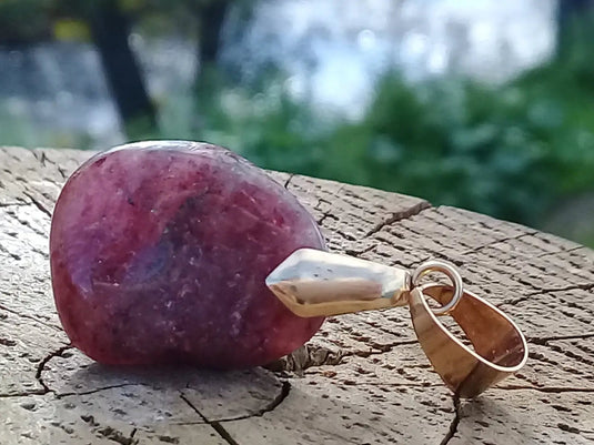 Aventurine rouge du Brésil pendentif Grade A++++ Fourni avec cordon Aventurine rouge du Brésil pendentif