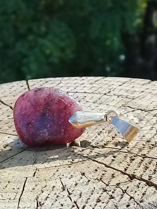 Aventurine rouge du Brésil pendentif Grade A++++ Fourni avec cordon Aventurine rouge du Brésil pendentif