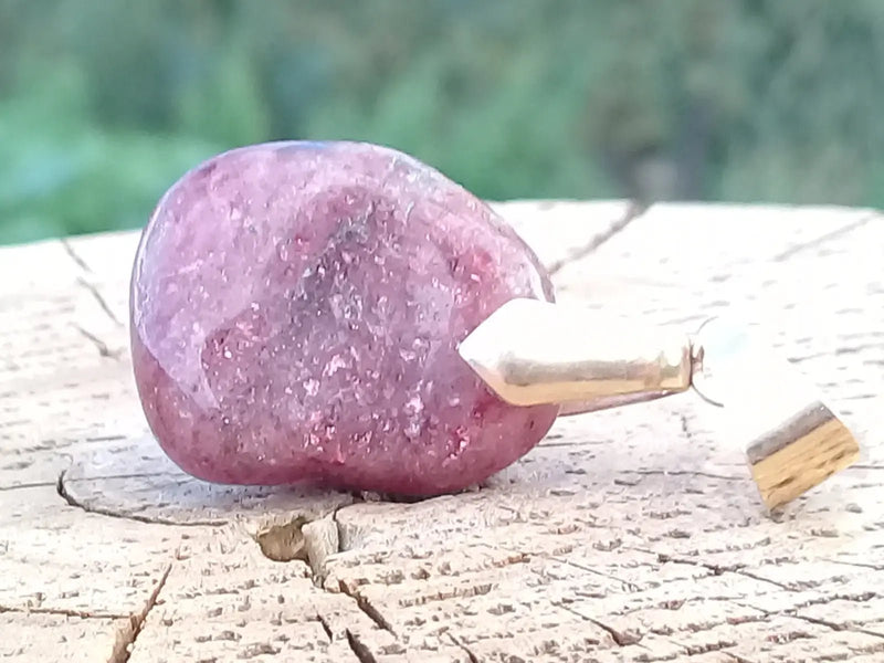 Load image into Gallery viewer, Aventurine rouge du Brésil pendentif Grade A++++ Fourni avec cordon Aventurine rouge du Brésil pendentif
