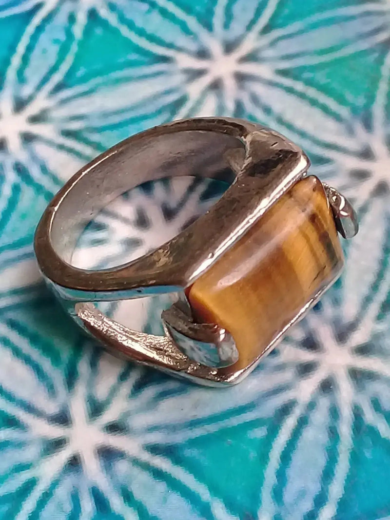 Load image into Gallery viewer, Bague Œil de tigre taille 16 Grade A ++++ Bague œil de tigre taille 16
