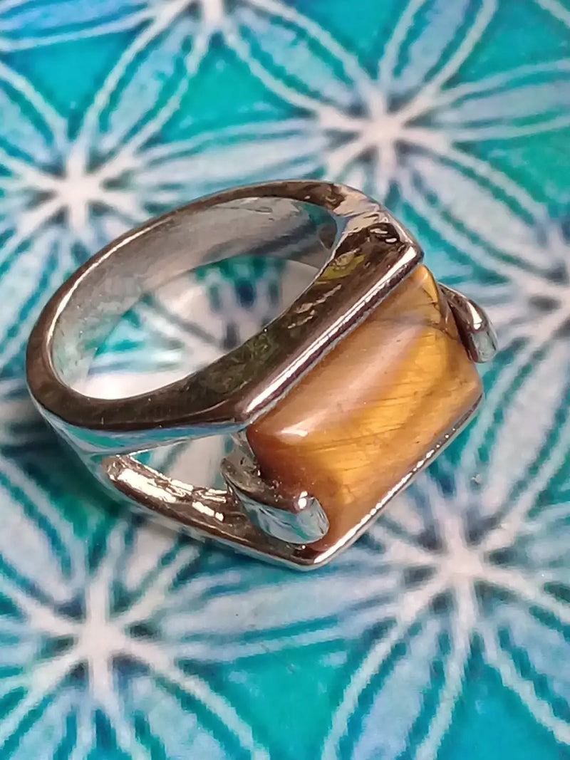 Load image into Gallery viewer, Bague Œil de tigre Taille 18 Grade A ++++ Bague œil de tigre taille 18
