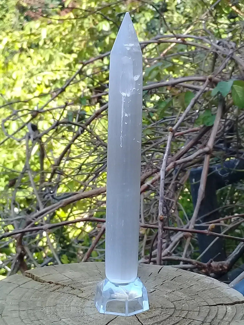 Load image into Gallery viewer, Bâton pointe de massage en Sélénite blanche du Maroc Grade A++++ Bâton pointe de massage en Sélénite blanche du Maroc
