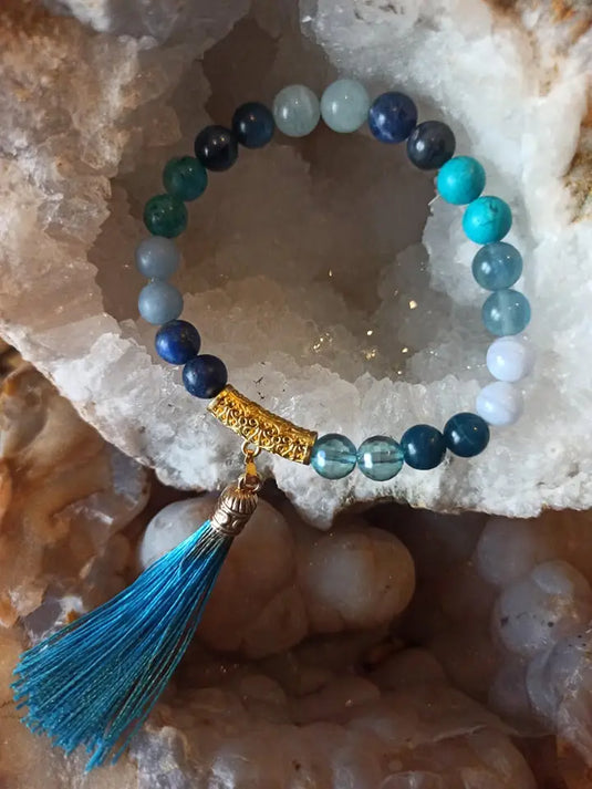 Bracelet la grande bleue en perles minérales naturelles et authentiques Bracelet la grande bleue Dans la besace du p'tit Poucet   