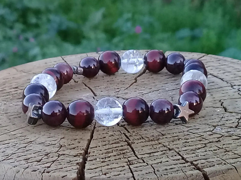 Chargez l&#39;image dans la visionneuse de la galerie, Bracelet Œil de Taureau/ Grenat / Cristal arc-en-ciel Grade A ++++ 8mm Bracelet Œil de Taureau / Grenat/ Cristal arc-en-ciel
