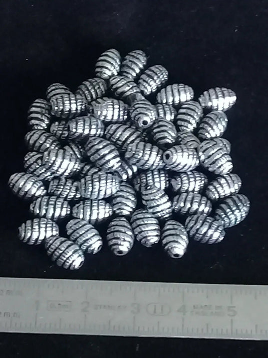 Breloque perle métal couleur Argent Diam: 6mm Prix perle à l’unité Breloque perle métal couleur Argent Diam: 6mm