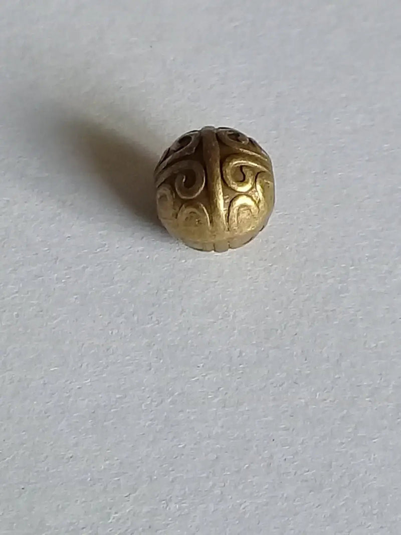 Chargez l'image dans la visionneuse de la galerie, Breloque perle métal couleur Bronze ancien Diamètre 7mm Prix perle à l’unité Diamètre 7mm Perles breloque métal couleur Bronze ancien
