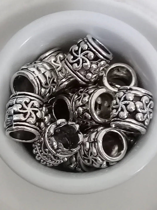 Breloque perle métal Divers coloris 10mm X 10mm Prix perle à l’unité Diamètre 10mm / Argent Perle breloque métal Divers coloris 10mm X 10mm