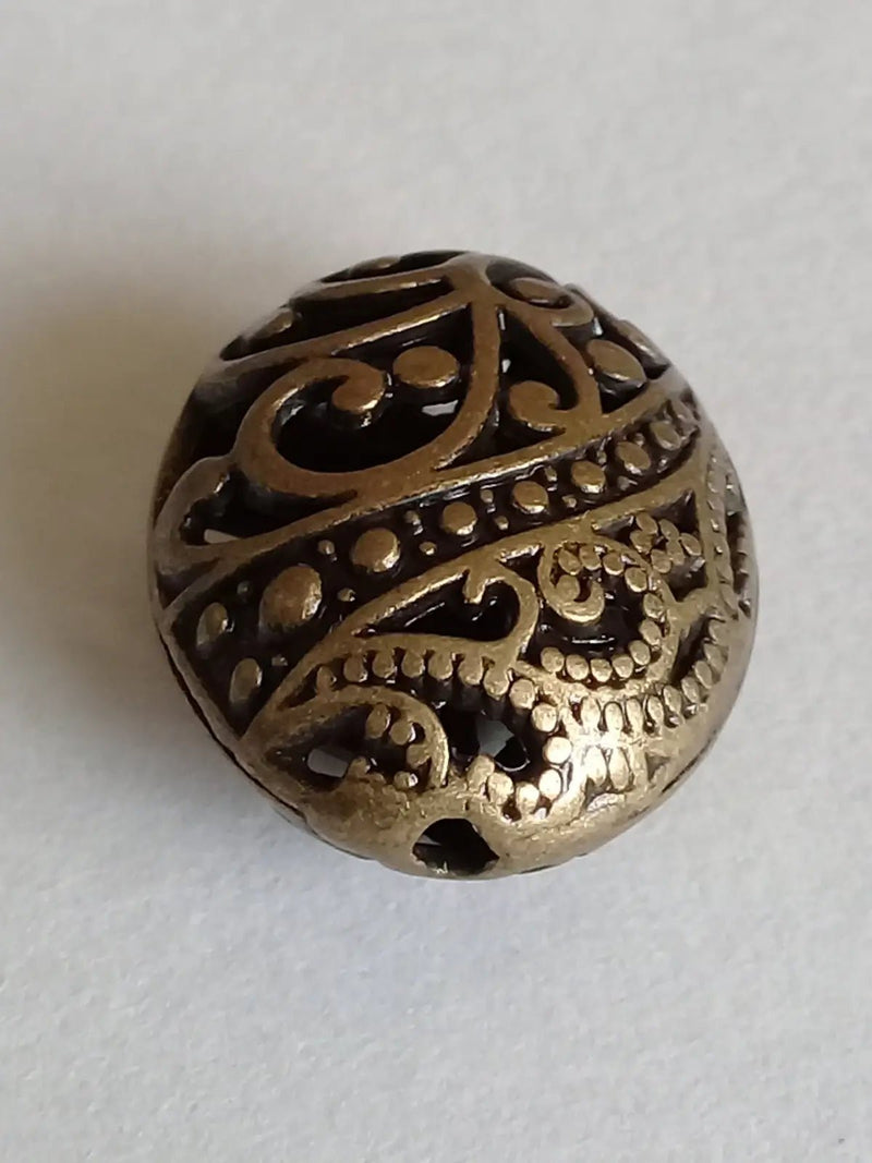 Chargez l'image dans la visionneuse de la galerie, Breloque perle ovale Divers coloris 22mm X 18mm X 12mm Prix perle à l’unité Perles breloque ovale Divers coloris
