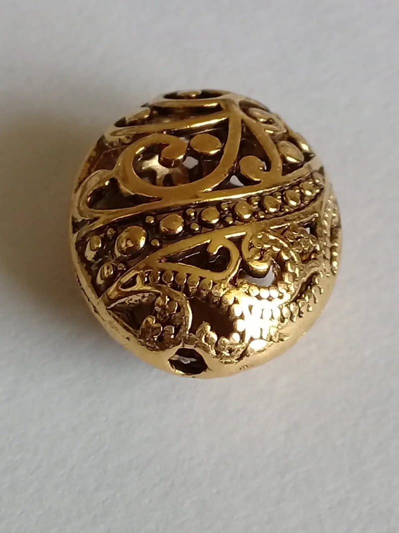 Chargez l'image dans la visionneuse de la galerie, Breloque perle ovale Divers coloris 22mm X 18mm X 12mm Prix perle à l’unité Perles breloque ovale Divers coloris
