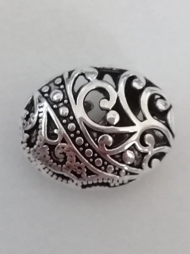 Chargez l'image dans la visionneuse de la galerie, Breloque perle ovale Divers coloris 22mm X 18mm X 12mm Prix perle à l’unité Perles breloque ovale Divers coloris
