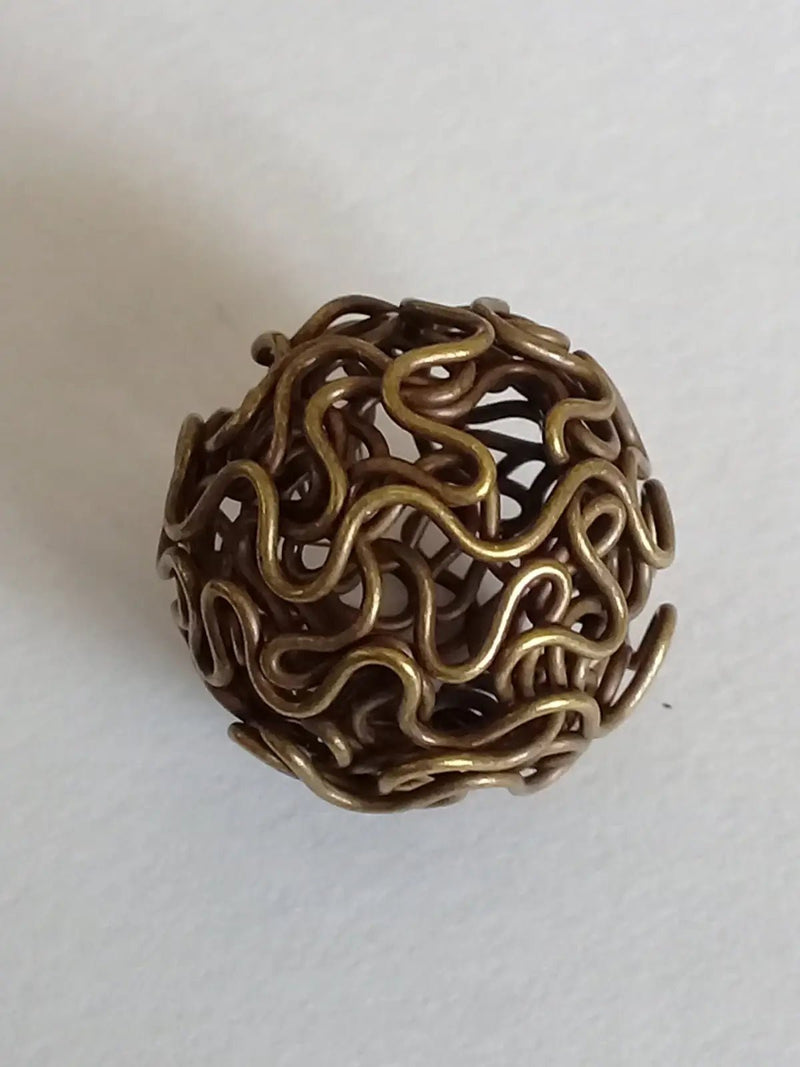 Load image into Gallery viewer, Breloque perle ronde couleur Bronze ancien diamètre 18mm Prix perle à l’unité Perles breloque ronde couleur Bronze ancien
