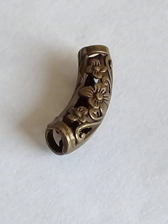 Breloques pour collier couleur Bronze ancien 25mm X 6mm Prix à l’unité Breloque pour collier pour Bronze ancien