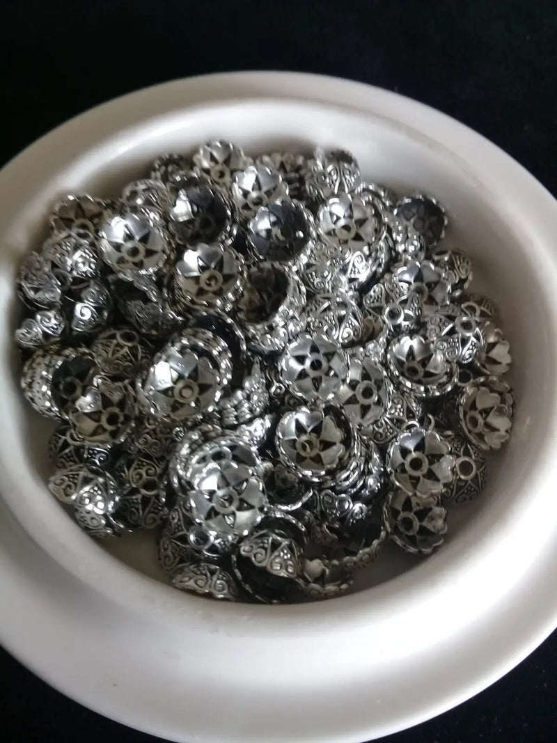 Chargez l&#39;image dans la visionneuse de la galerie, Breloques séparatifs couleur Argent Diam: 8mm Prix à l’unité Breloques séparatifs couleur Argent Diam: 8mm
