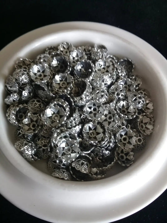 Breloques séparatifs couleur Argent Diam: 8mm Prix à l’unité Breloques séparatifs couleur Argent Diam: 8mm