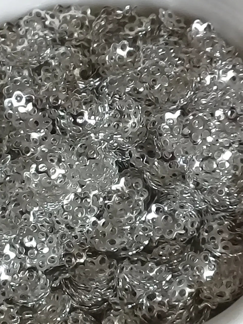 Chargez l&#39;image dans la visionneuse de la galerie, Breloques séparatifs Divers coloris Diam: 6mm Prix à l’unité Breloques séparatifs Divers coloris Diam: 6mm
