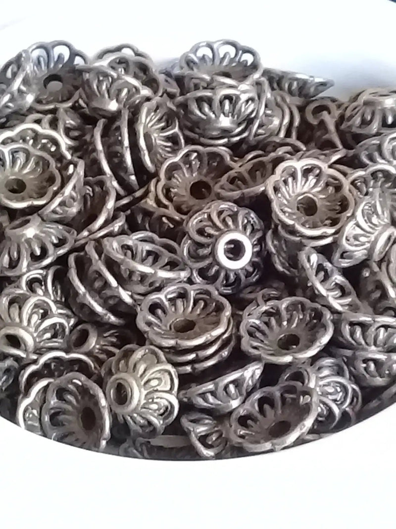 Chargez l'image dans la visionneuse de la galerie, Breloques séparatifs perles couleur Bronze ancien Prix à l’unité Breloques séparatif perles pour collier et bracelet couleur Bronze ancien
