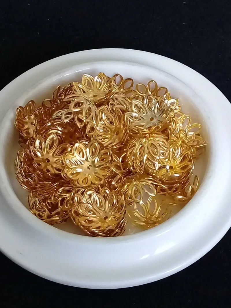 Chargez l'image dans la visionneuse de la galerie, Breloques séparatifs perles Divers coloris Diamètre 15mm Prix à l’unité Breloques séparatifs perles divers coloris
