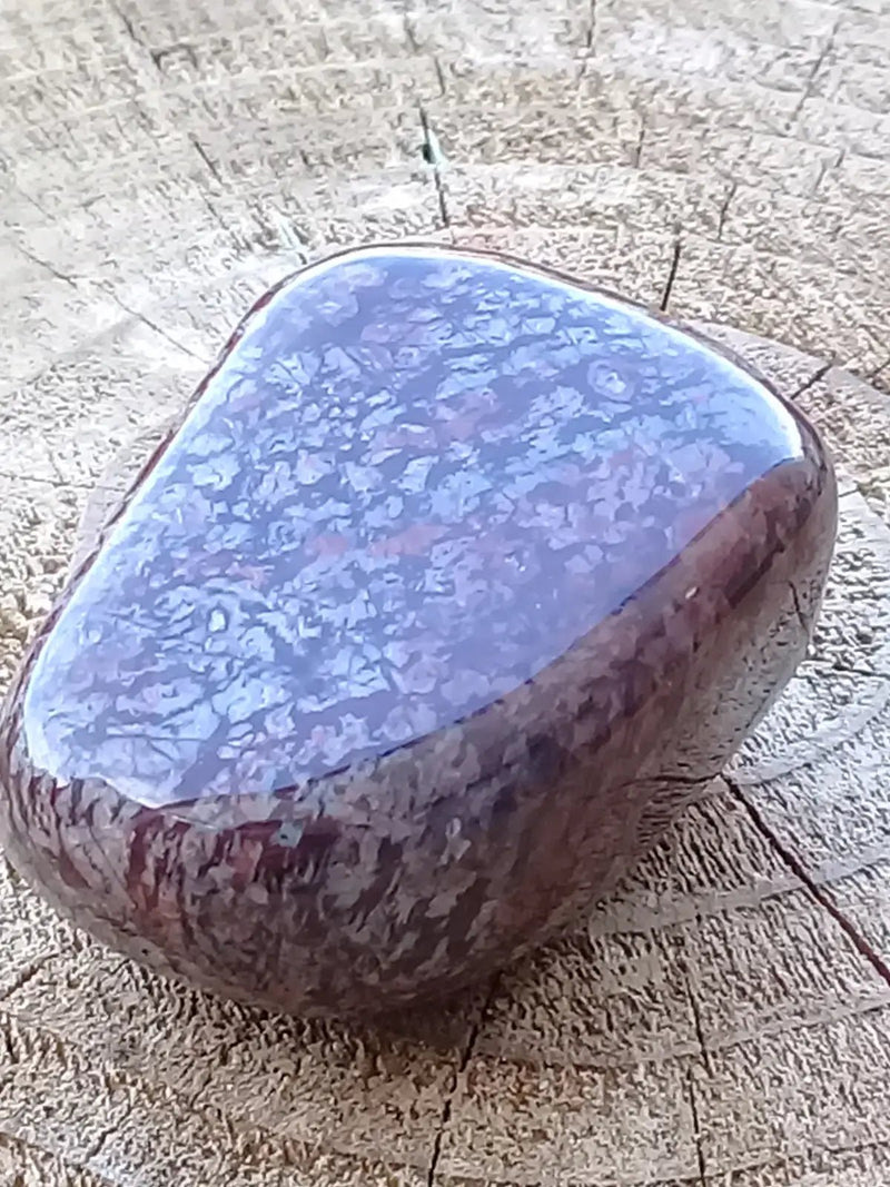 Load image into Gallery viewer, Bronzite de Birmanie pierre roulée Grade A++++ Bronzite de Birmanie pierre roulée
