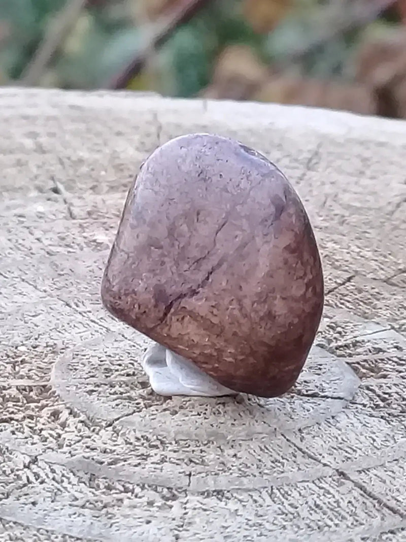 Load image into Gallery viewer, Bronzite de Birmanie pierre roulée Grade A++++ Bronzite de Birmanie pierre roulée
