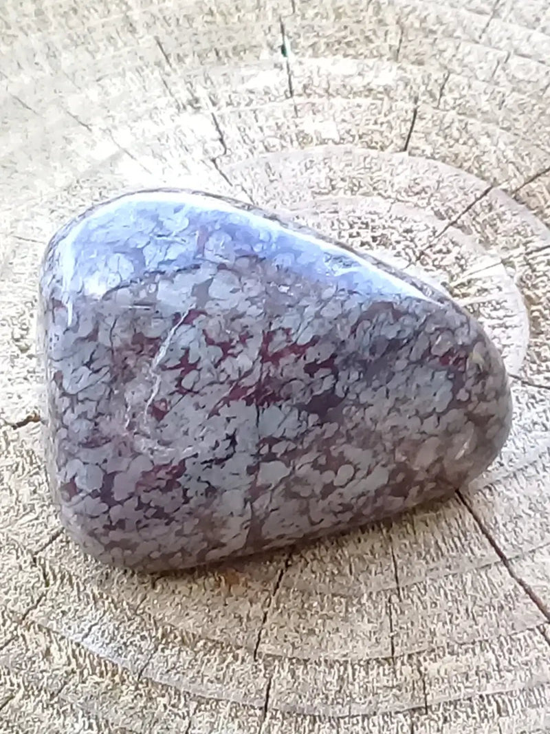 Load image into Gallery viewer, Bronzite de Birmanie pierre roulée Grade A++++ Bronzite de Birmanie pierre roulée
