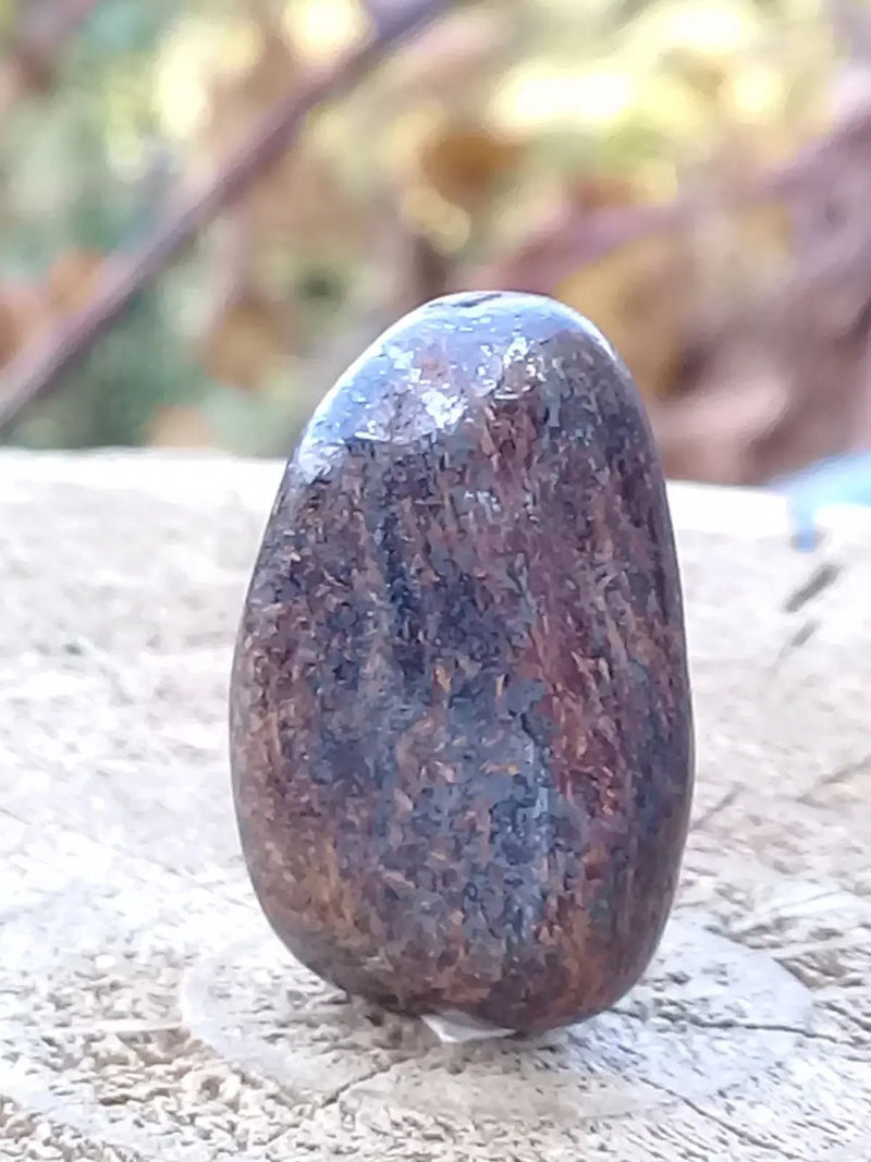 Chargez l'image dans la visionneuse de la galerie, Bronzite de Birmanie pierre roulée Grade A++++ Bronzite de Birmanie pierre roulée
