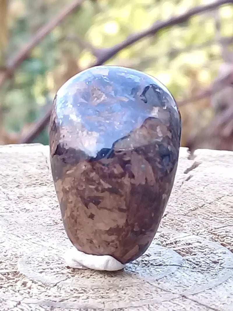 Load image into Gallery viewer, Bronzite de Birmanie pierre roulée Grade A++++ Bronzite de Birmanie pierre roulée
