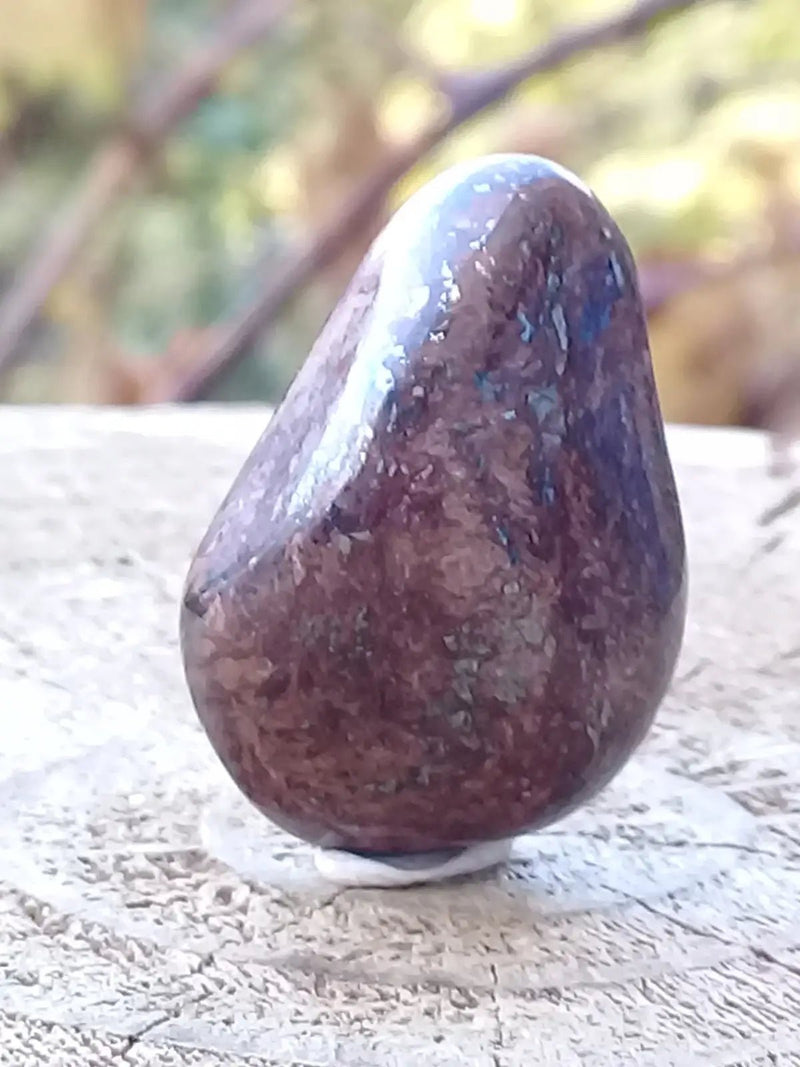 Chargez l'image dans la visionneuse de la galerie, Bronzite de Birmanie pierre roulée Grade A++++ Bronzite de Birmanie pierre roulée
