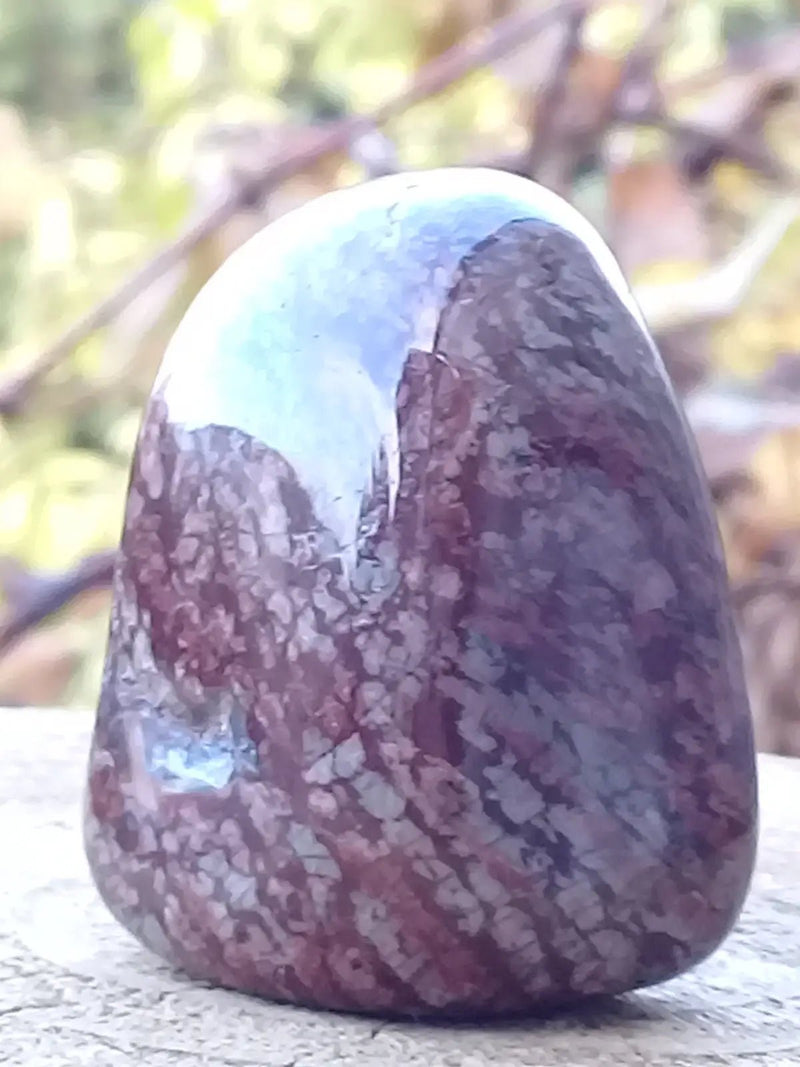 Load image into Gallery viewer, Bronzite de Birmanie pierre roulée Grade A++++ Bronzite de Birmanie pierre roulée
