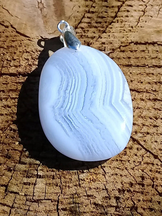 Calcédoine bleue pendentif Grade A ++++ Calcédoine bleue pendentif