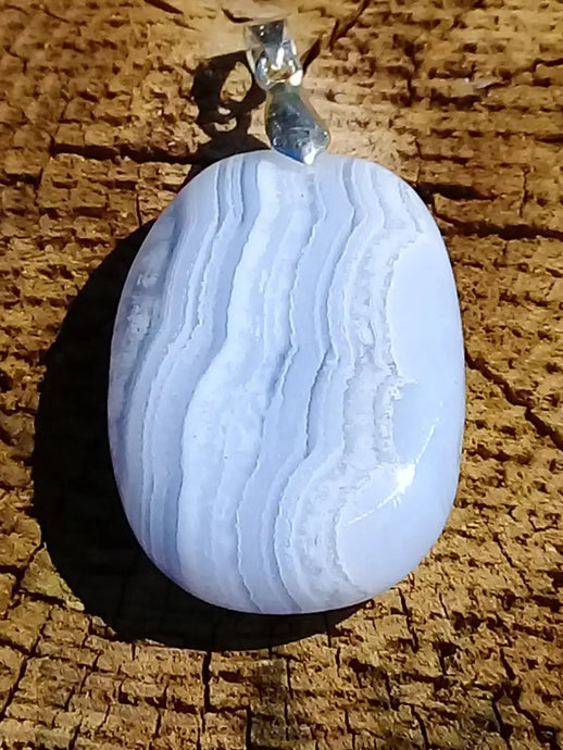 Calcédoine bleue pendentif Grade A ++++ Calcédoine bleue pendentif