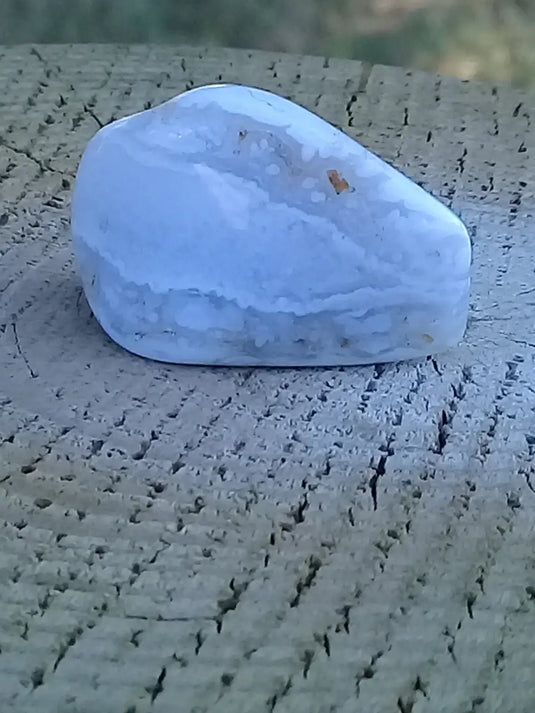 Calcédoine bleue pierre roulée Grade A +++ Calcédoine bleue pierre roulée