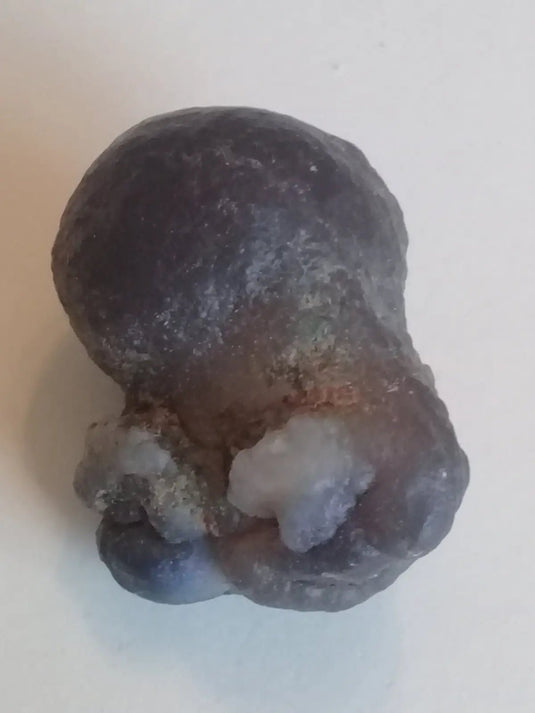 Calcédoine noir Botryoïdale ou larme de Calcédoine ’RARE’ Grade A++++ Calcédoine noire Botryoïdale