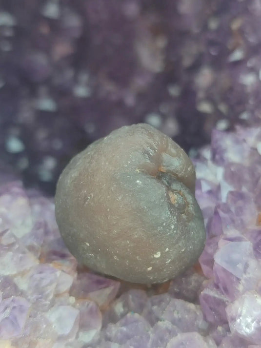 Calcédoine noire Botryoïdale de Manakarra Indonésie -Pierre brute - Grade Prémium Calcédoine noire Botryoïdale