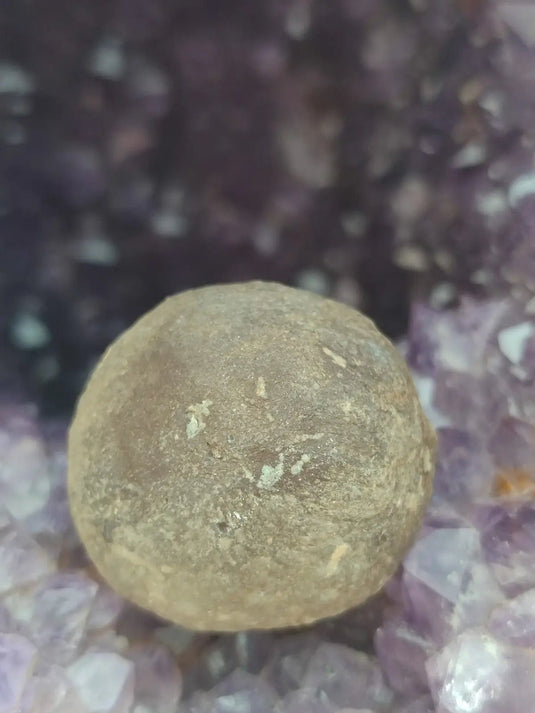 Calcédoine noire Botryoïdale de Manakarra Indonésie -Pierre brute - Grade Prémium Calcédoine noire Botryoïdale