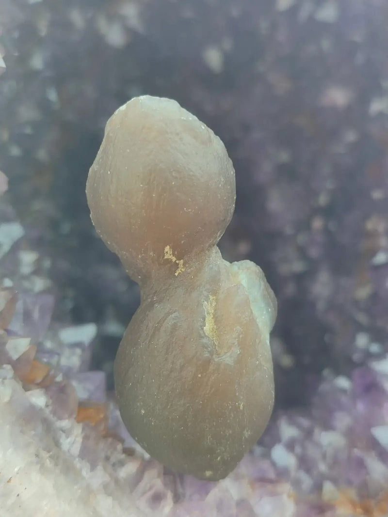 Load image into Gallery viewer, Calcédoine noire Botryoïdale de Manakarra Indonésie -Pierre brute - Grade Prémium Calcédoine noire Botryoïdale
