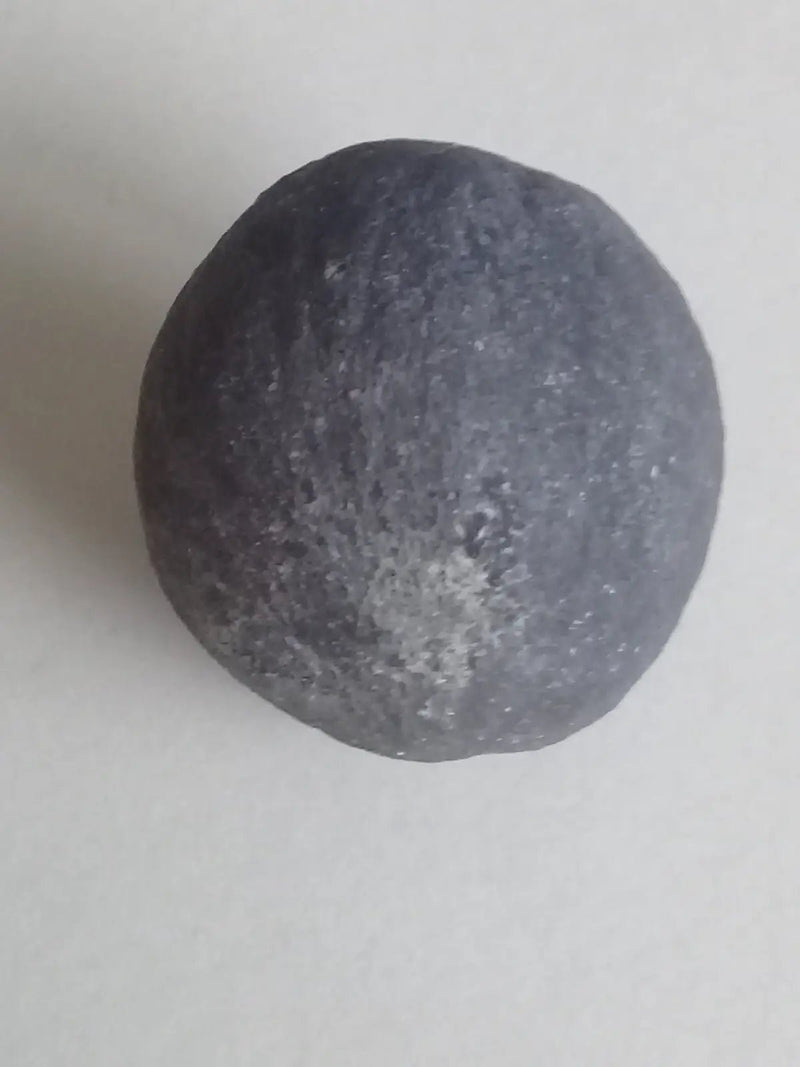 Load image into Gallery viewer, Calcédoine noire Botryoïdale ou larme de Calédoine ’RARE’ Grade A++++ Calcédoine noire Botryoïdale
