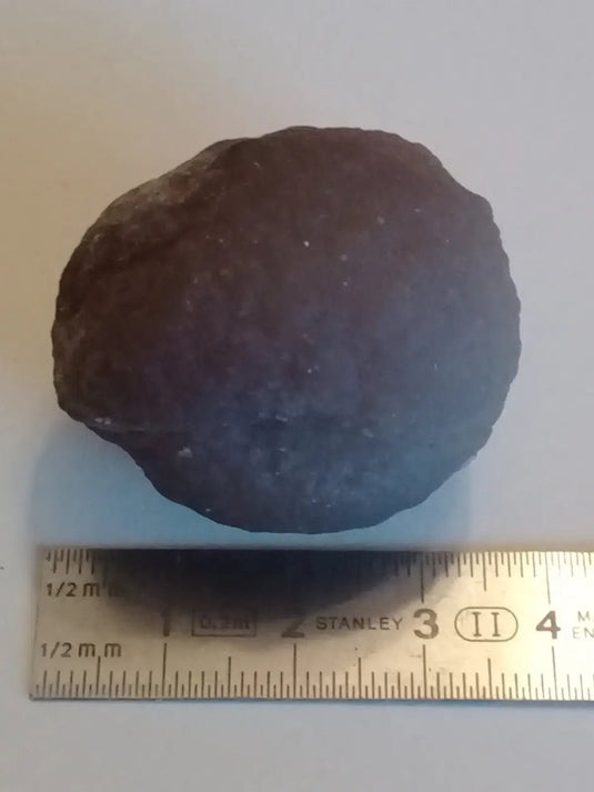 Calcédoine noire Botryoïdale ou larme de Calcédoine ’RARE’ Grade A++++ Calcédoine noire Botryoïdale