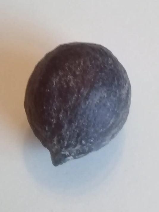 Calcédoine noire Botryoïdale ou larme de Calcédoine ’RARE’ Grade A++++ Calcédoine noire Botryoïdale