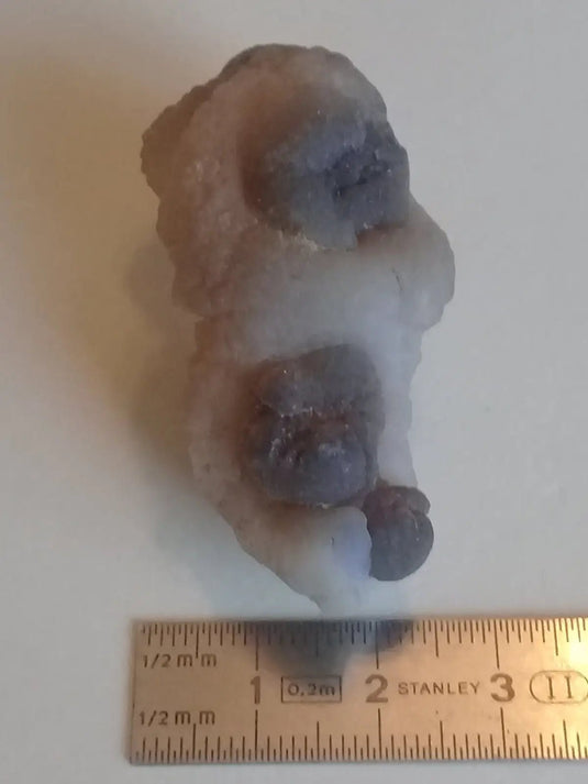 Calcédoine noire Botryoïdale ou larme de Calcédoine ’RARE’ Grade A++++ Calcédoine noire Botryoïdale