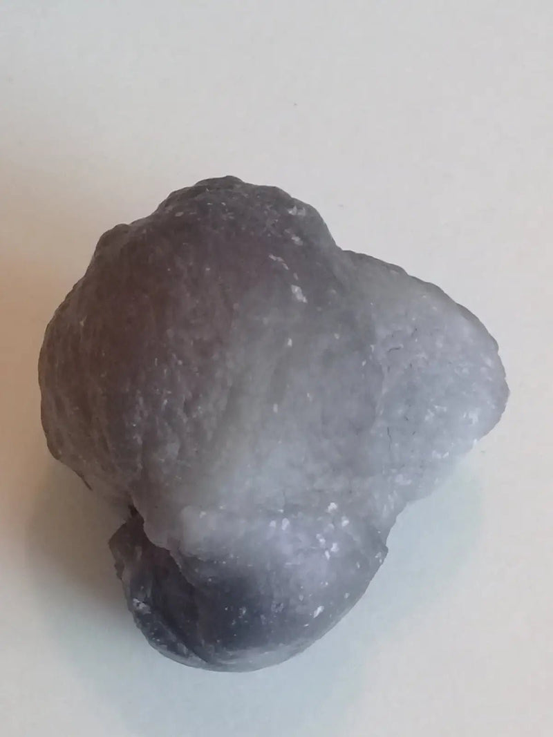 Load image into Gallery viewer, Calcédoine noire Botryoïdale ou larme de Calcédoine ’RARE’ Grade A++++ Calcédoine noire Botryoïdale
