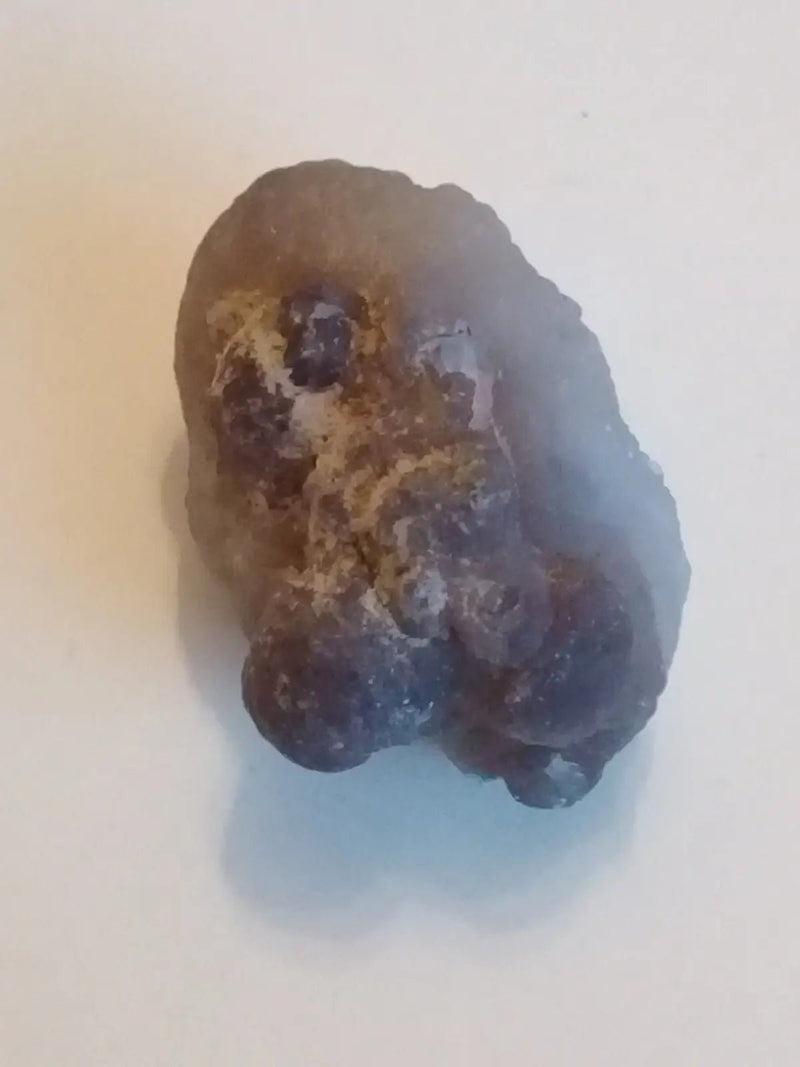 Load image into Gallery viewer, Calcédoine noire Botryoïdale ou larme de Calcédoine ’RARE’ Grade A++++ Calcédoine noire Botryoïdale
